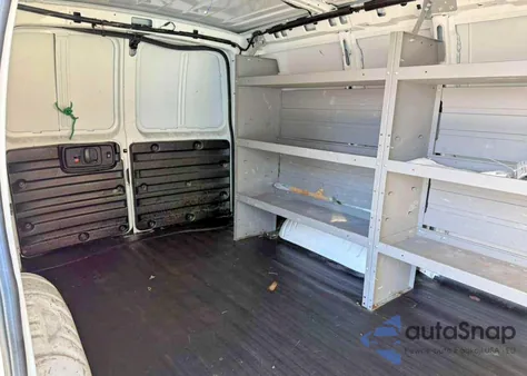 2021 Chevrolet Express G2500 from USA, damaged, VIN 1GCWGAFP7M1313417